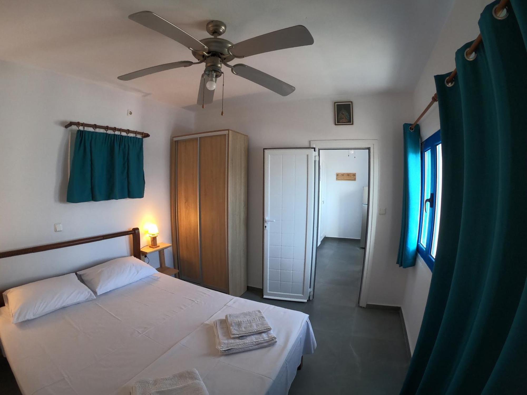Agias Pelagias Little Beach House Agia Pelagia  Luaran gambar